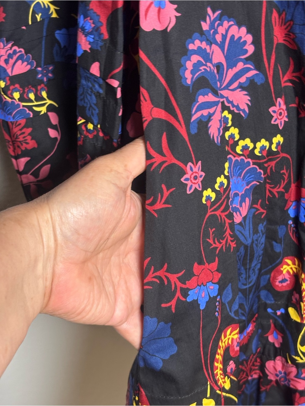 Sugar Lips Palmero Midnight Velma Ruffle
Shift Dress. NWOT - Picture 10 of 12